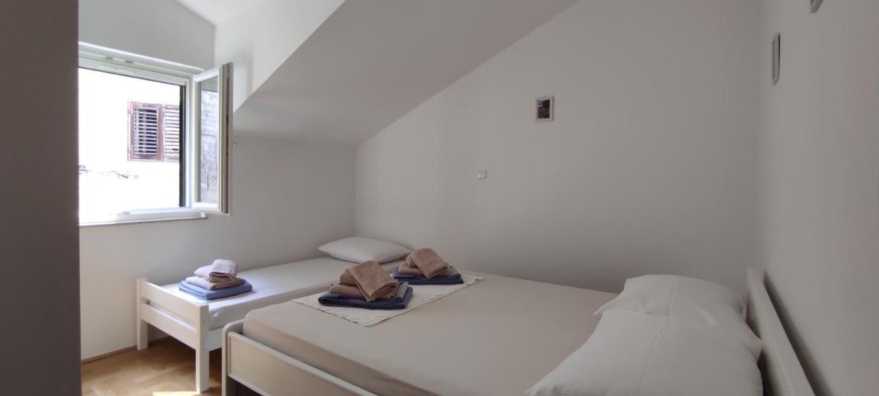 Luxury City Centre Apartment With Stunning View Omiš Exteriér fotografie