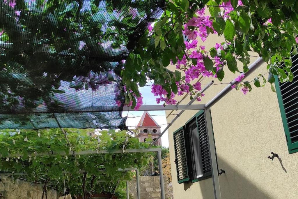 Luxury City Centre Apartment With Stunning View Omiš Exteriér fotografie