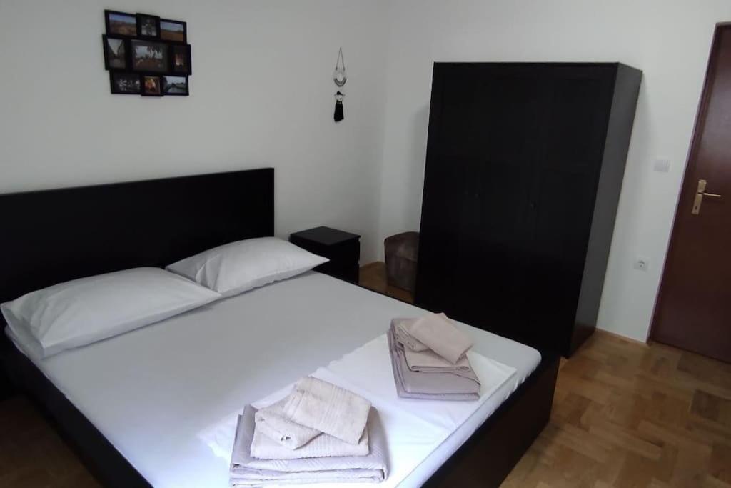 Luxury City Centre Apartment With Stunning View Omiš Exteriér fotografie