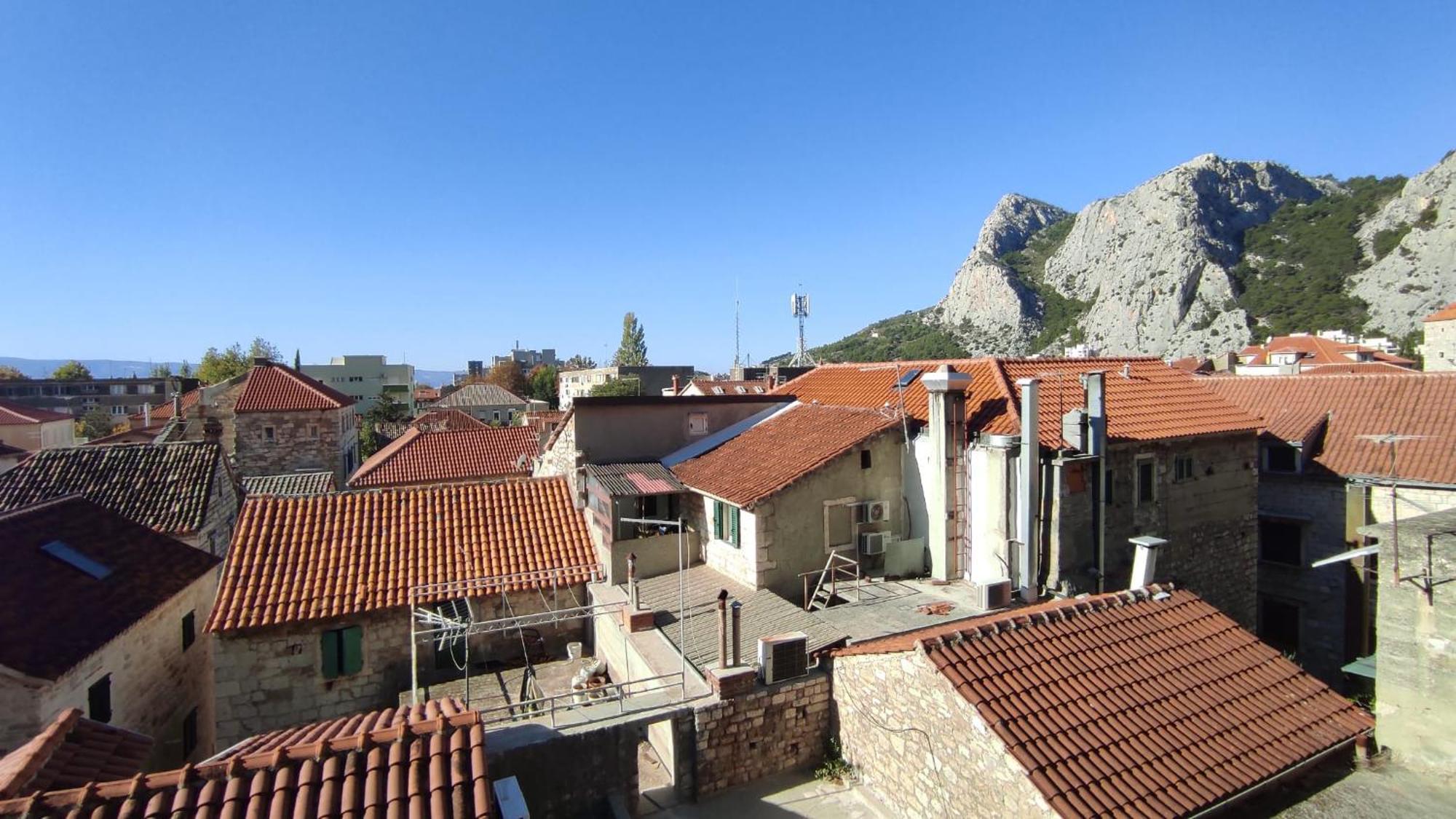 Luxury City Centre Apartment With Stunning View Omiš Exteriér fotografie