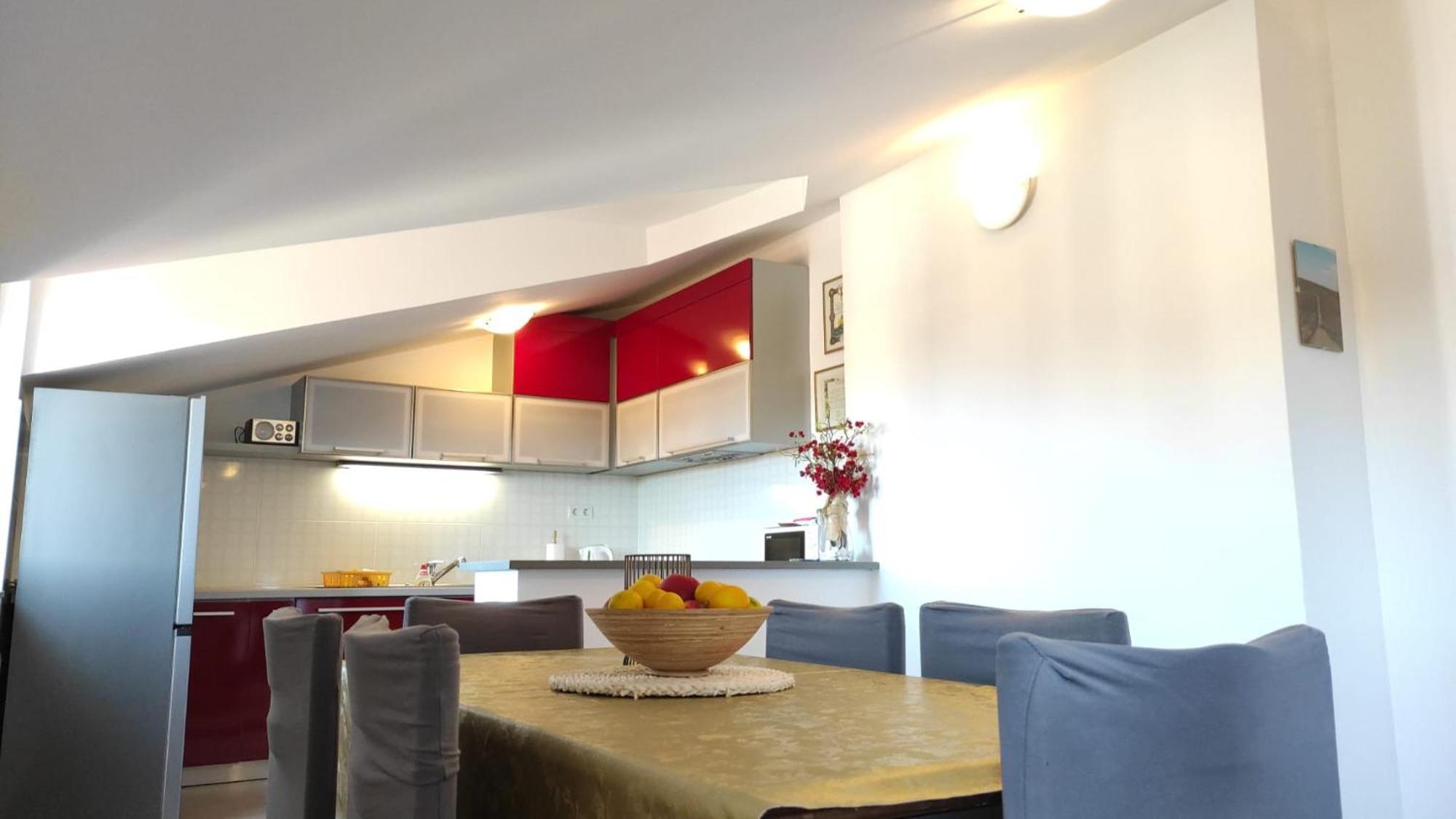 Luxury City Centre Apartment With Stunning View Omiš Exteriér fotografie